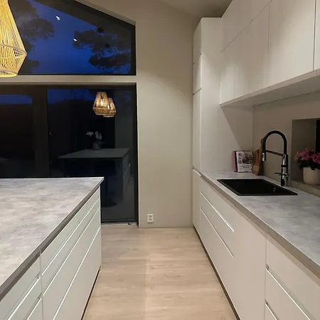 Melo Panorama Design With Magical Views Villa